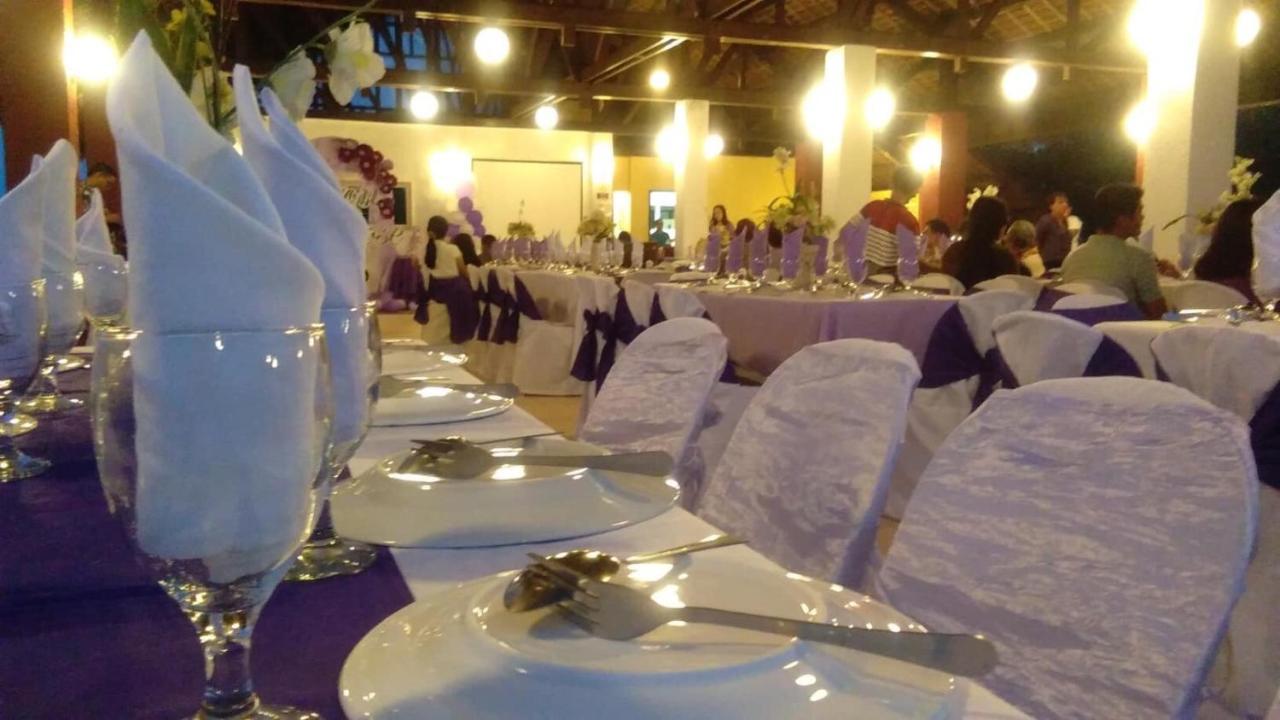 Wuthering Heights Bed & Breakfast By The Sea Dumaguete City Luaran gambar