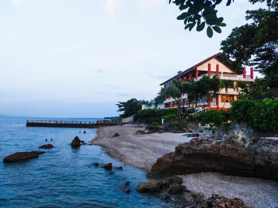 Wuthering Heights Bed & Breakfast By The Sea Dumaguete City Luaran gambar