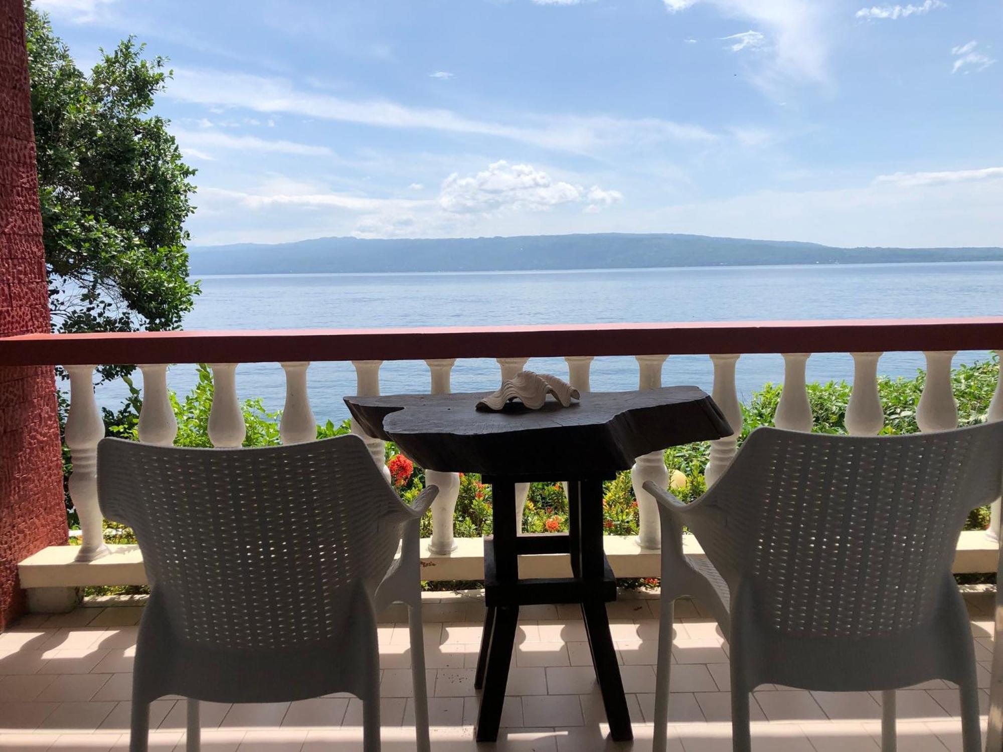 Wuthering Heights Bed & Breakfast By The Sea Dumaguete City Luaran gambar