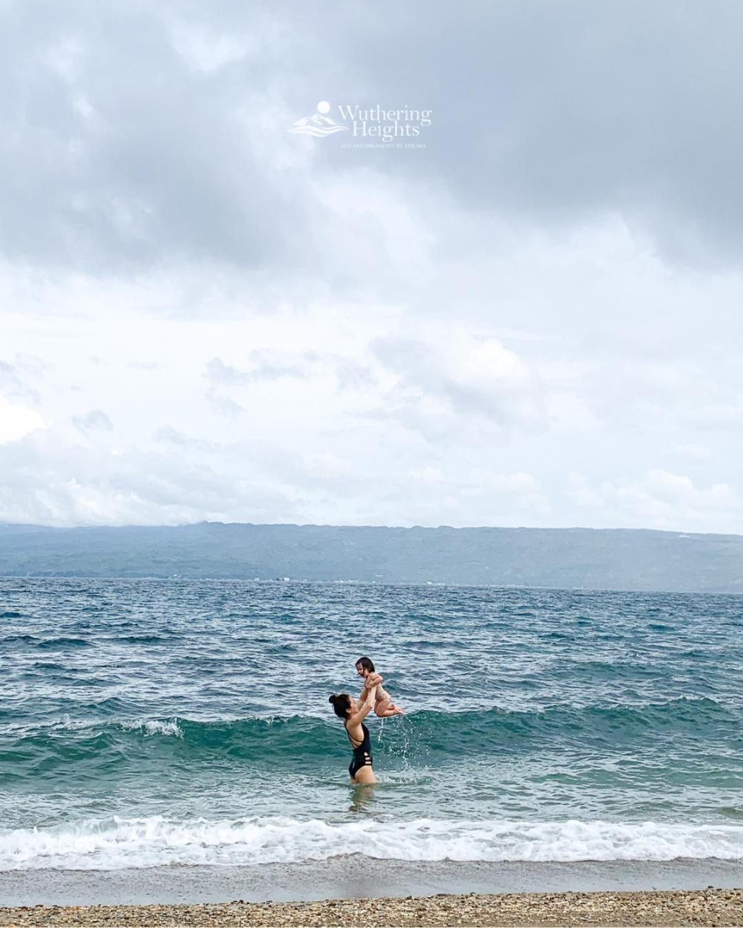 Wuthering Heights Bed & Breakfast By The Sea Dumaguete City Luaran gambar