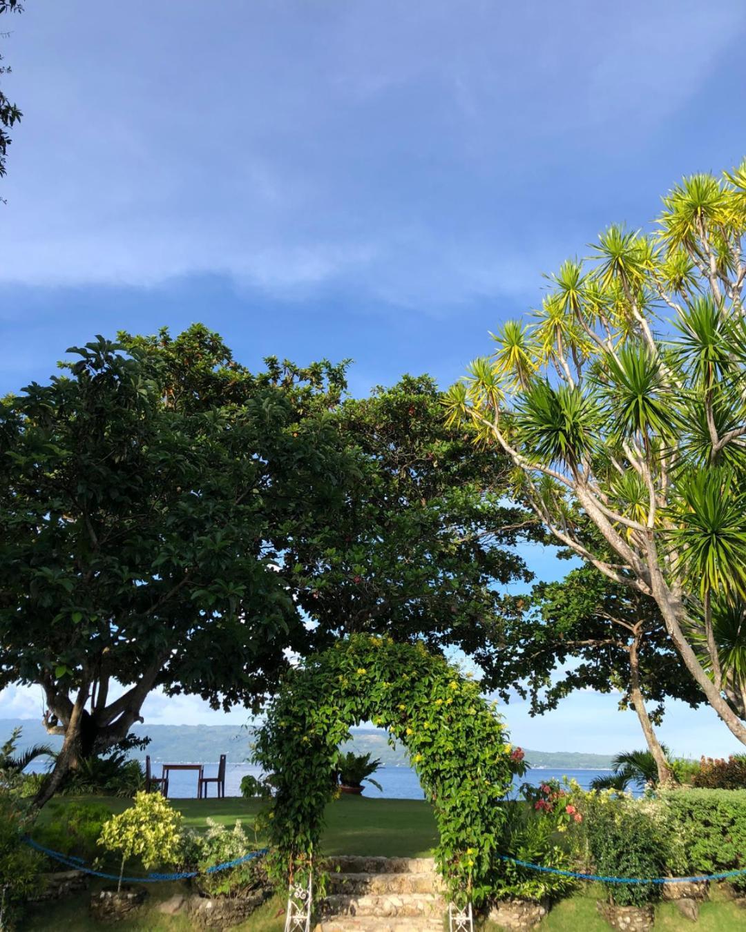 Wuthering Heights Bed & Breakfast By The Sea Dumaguete City Luaran gambar